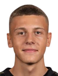 https://img.benyitongshun.com/img/football/player/ce77b6d537a27a3a2cd086cd51cebb01.png